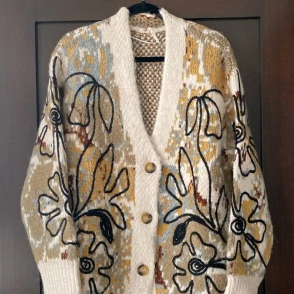 Free People Alexis Cardi Floral Print cardigan in Sandstone. NWOT. Sold Out!